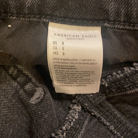 American eagle size 8 black jeans distressed🖤🖤 - Picture 2 of 4